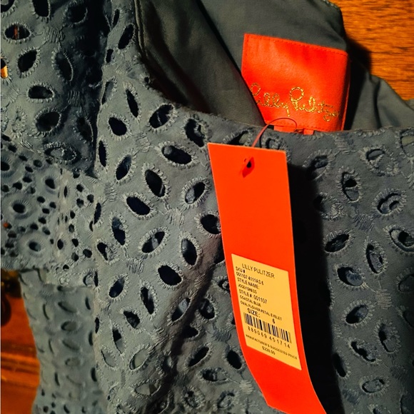 Gorgeous NWT one shoulder ruffle blue eyelet Lilly Pulitzer dress with side zip - Picture 3 of 3